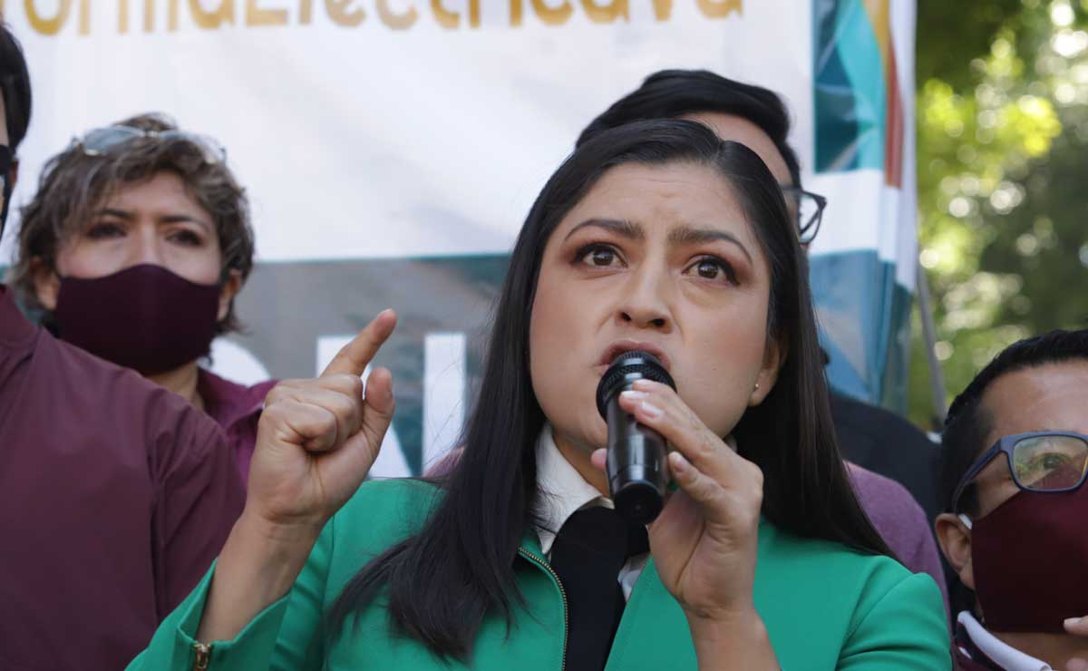 Dice Claudia Rivera que está dispuesta a dar la cara por observaciones de su gobierno