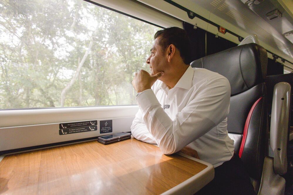 Alejandro Armenta tiene un plan para mejorar la  infraestructura carretera en Puebla | Foto: Especial