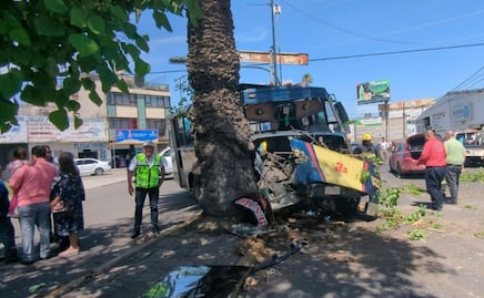 Ruta 3A chocó contra árbol en la Diagonal Defensores de la República; hay 5 lesionados