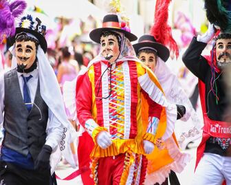 Carnavales en Puebla se harán con límites en la venta de alcohol