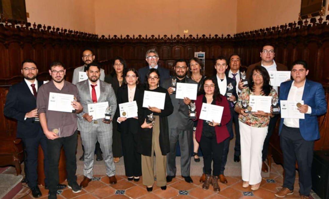 La ceremonia tuvo lugar en el Paraninfo del Edificio Carolino | Foto: Buap