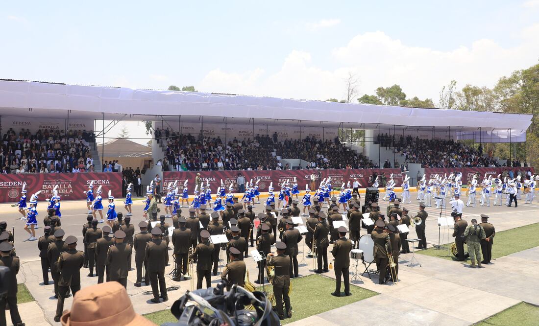 La BUAP desfiló por primera vez el 5 de mayo / Foto: EsImagen