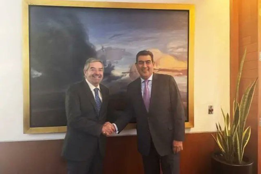 Sergio Salomón Céspedes Peregrina asistió a la reunión de Cónsules y Embajadores, encabezada por el canciller Juan Ramón de la Fuente / Foto: Redes Sociales