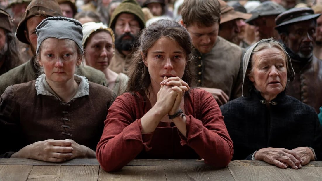 Jessie Bucley entrega una poderosa y admirable interpretación, la cual le valió la nominación como Mejor Actriz en los Oscar 2026 | Foto: Focus Features