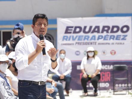 Reciclan Claudia Rivera y Lalo Rivera propuestas de 2018