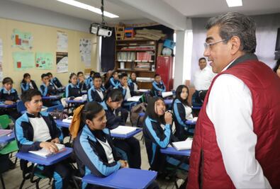 En Puebla, la educación es una prioridad: Sergio Salomón