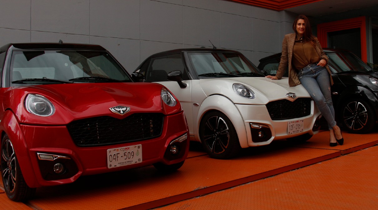 Los autos eléctricos 'made in Puebla' que son ensamblados por mujeres