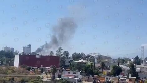 VIDEO. Causa alarma aparatoso incendio en Periférico Ecológico