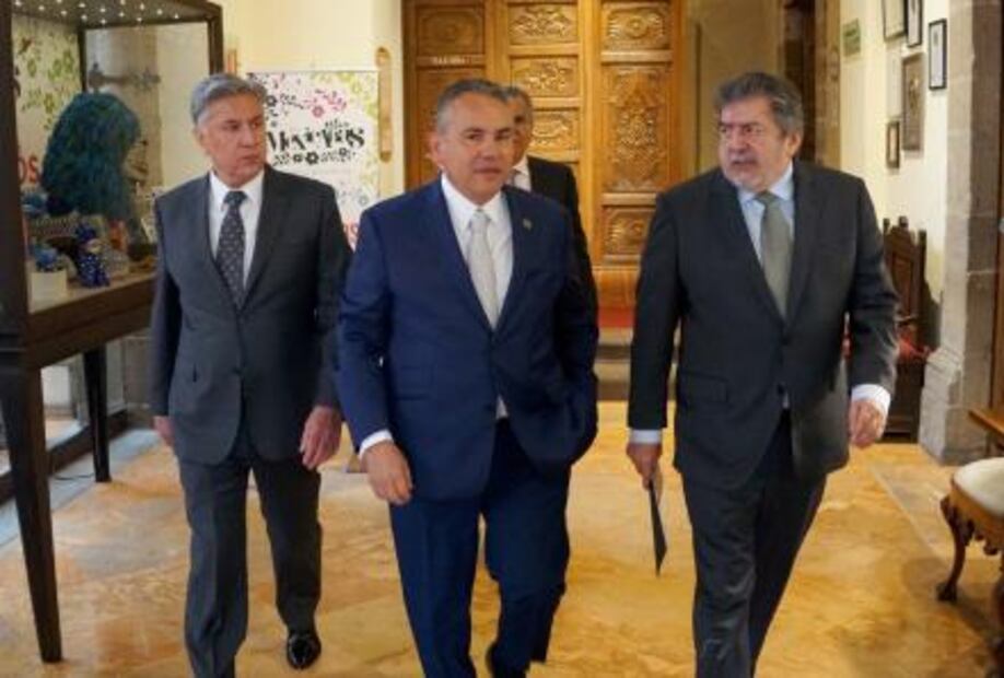 Canacar y la SICT avanzan en mejoras para los transportistas 