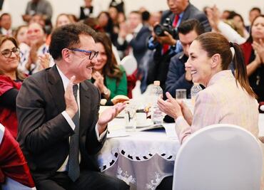 Diputados federales de la Coalición Juntos Hacemos Historia se reúnen con Claudia Sheinbaum