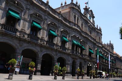 829 empleados del ayuntamiento de Puebla han enfermado de Covid