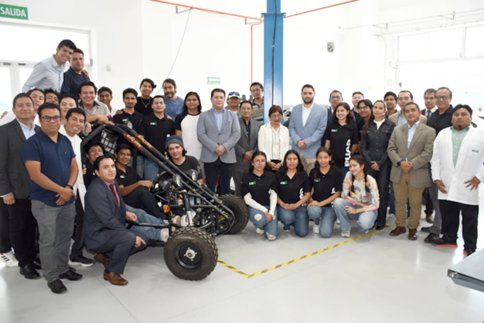 BUAP trabaja en proyectos de ciencia aplicada en la Facultad de Ciencias de la Electrónica I Foto: BUAP