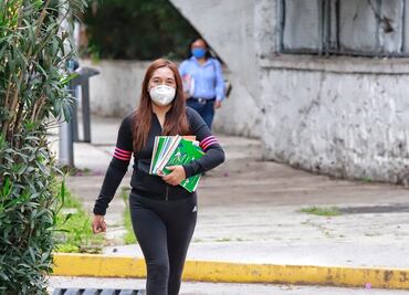 Sigue en pie mudanza de la SEP federal a Puebla, aunque Barbosa cuestiona descentralización