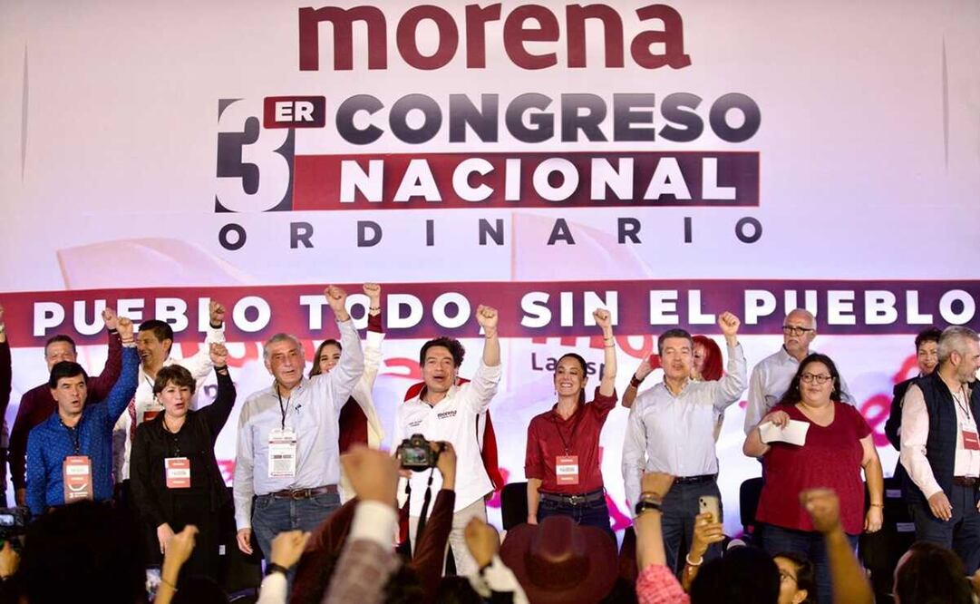 El evento cuenta con la presencia de los congresistas del partido, así como gobernadores, gobernadoras y legisladores. Foto: Germán Espinosa EL UNIVERSAL