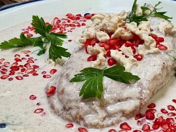 Luego por qué se enoja Don Goyo, adelantan venta de chiles en nogada