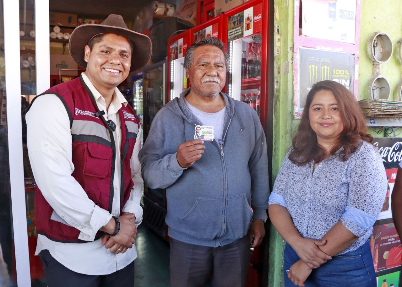 Omar Muñoz recorre la junta auxiliar de Chautenco