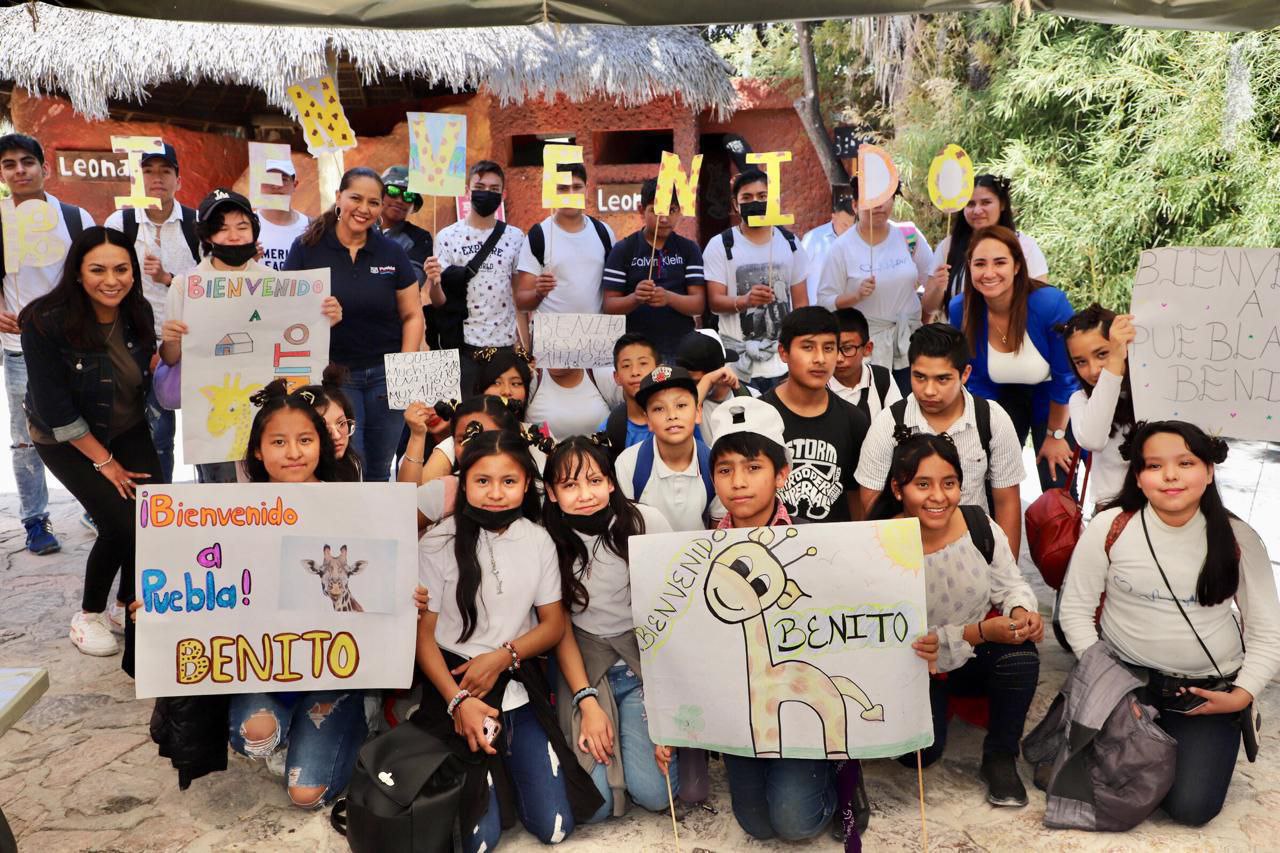 Beneficiarios del SMDIF Puebla conocen a Benito en Africam Safari