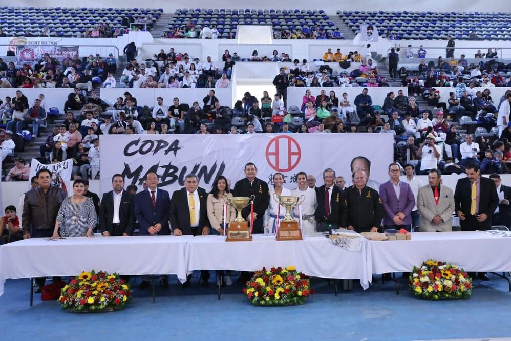 Expresó su compromiso de apoyar al karate / Foto: Especial