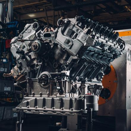 Bentley ya dio fecha para la aparición de su primer modelo eléctrico