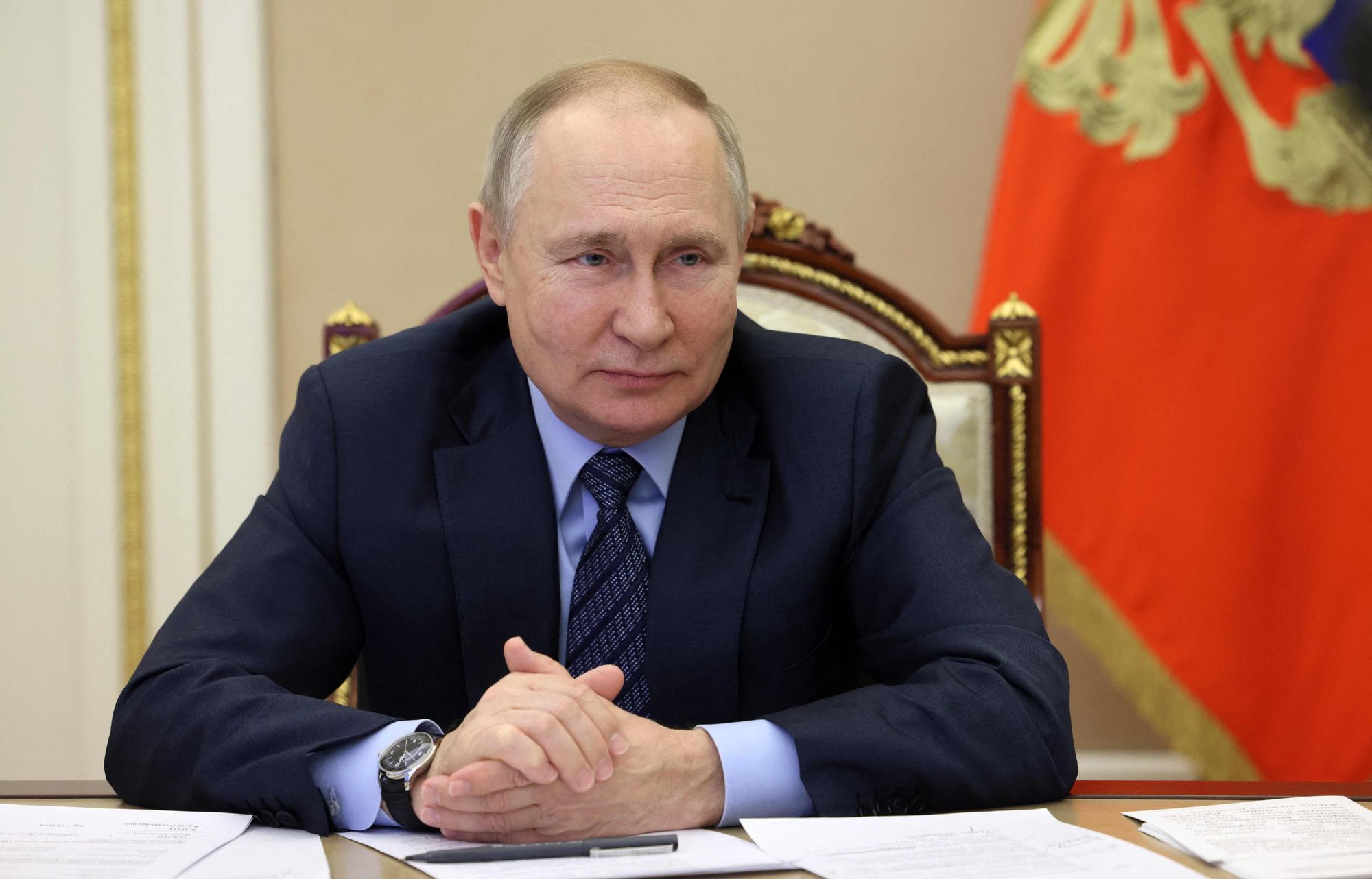 En ese contexto, Putin ha ordenado al Ministerio de Asuntos Exteriores que elabore una lista de países que aplican políticas que promueven ideologías destructivas y contrarias a los valores tradicionales rusos.

Foto: Producción El Universal Puebla