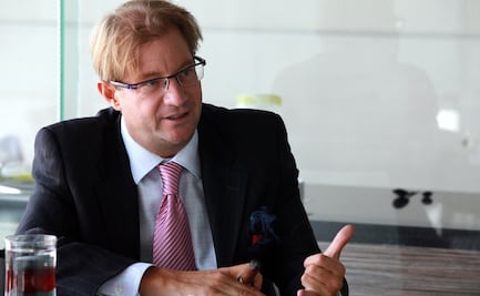 Rechazan liberar cuentas de organización vinculada a Andrés Roemer