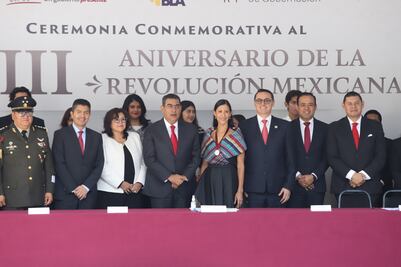 Sergio Salomón y Alejandro Armenta encabezan ceremonia de conmemoración del 113 aniversario de la Revolución Mexicana