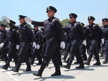 Policía de la CDMX extorsiona a familia poblana