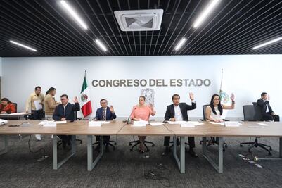 Avala Comisión del Congreso reformas a la Constitución sobre simplificación administrativa y digitalización