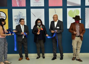 Inauguran en Biblioteca Central BUAP exposición “Miradas del cartel”