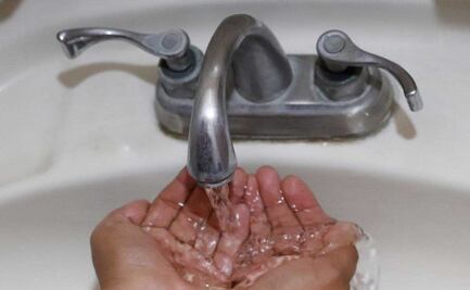 Cuántos litros de agua hay disponibles para cada poblano