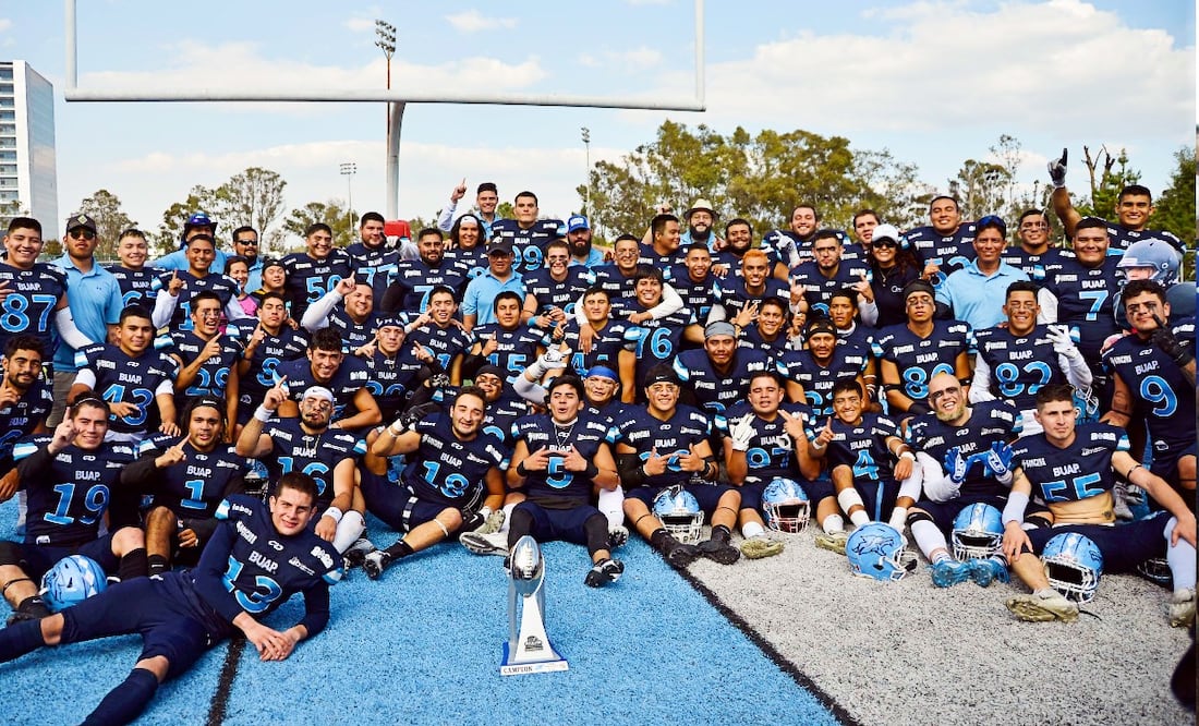 Los integrantes de la escuadra de la BUAP ganaron los siete partidos que disputaron en la temporada regular | Foto: BUAP