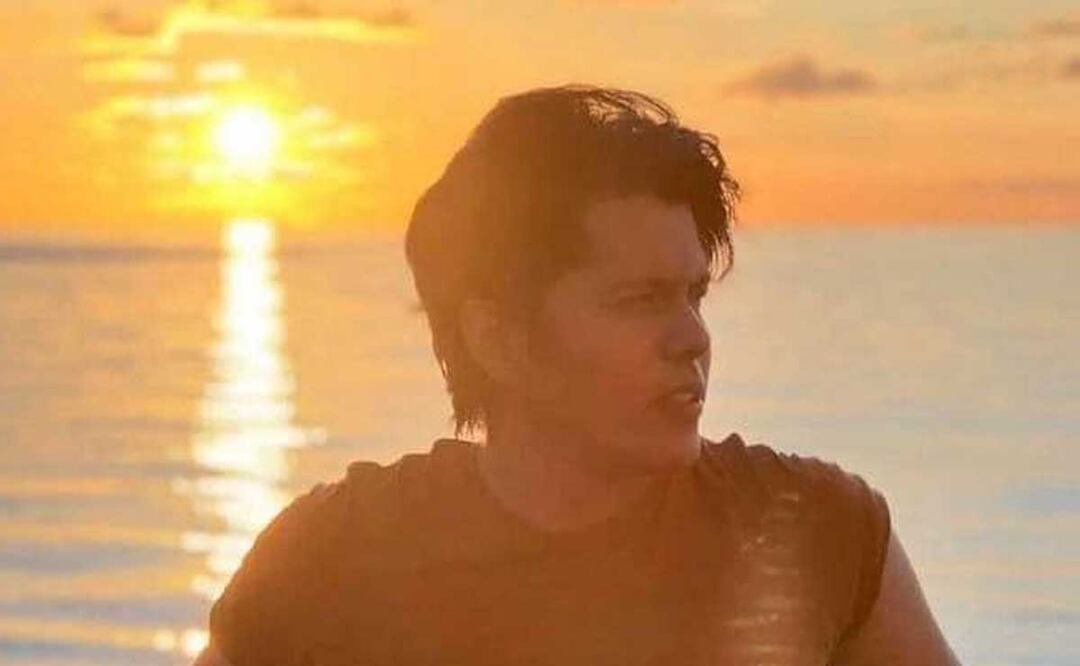 Andrés Soberano trabajaba en un yate recreativo, la embarcación se hundió | Facebook Alex Soberano