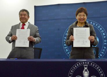 BUAP y la Universidad Fuerza Migrante firman convenio.