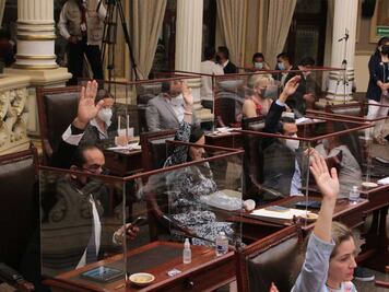 Avanza Congreso en instalación de comisiones