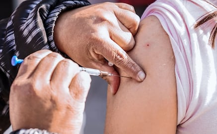 Cofepris autoriza, para uso de emergencia, combinación de fármacos inyectables para pacientes Covid