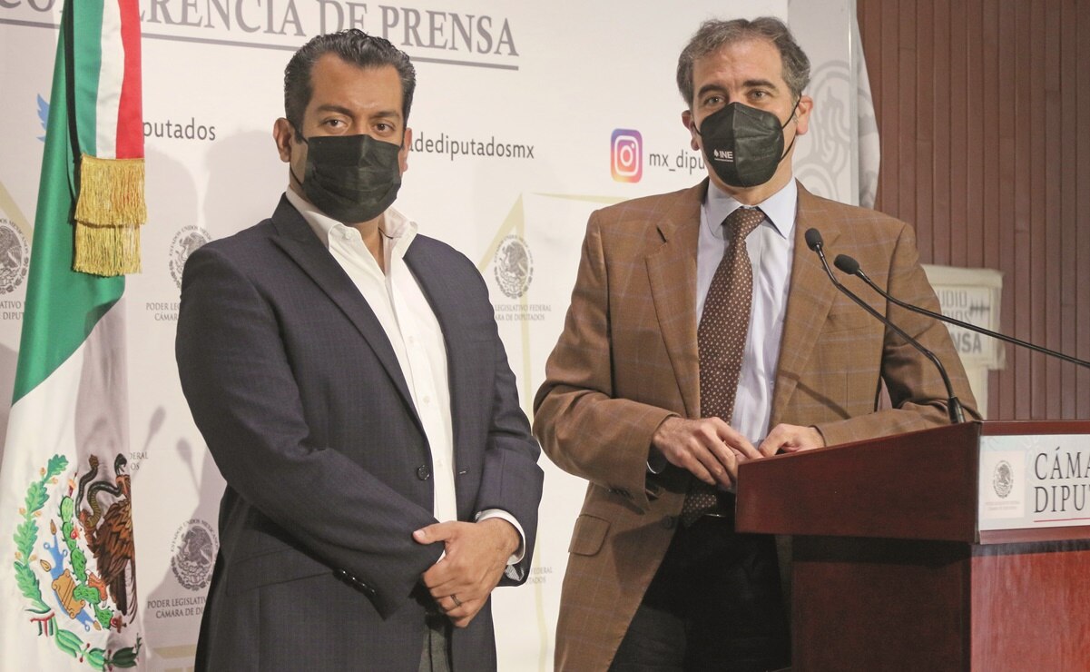 Rechaza Córdova dejar presidencia del INE