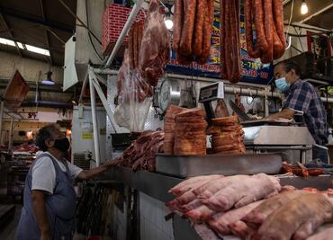 Alimentos siguen aumentando de precios; INEGI reporta inflación de 7.65%