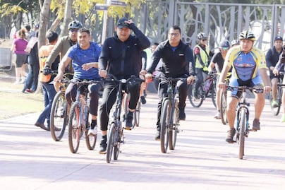Ciclistas y gobernador Armenta se unen en la Primera Rodada por Amor a Puebla