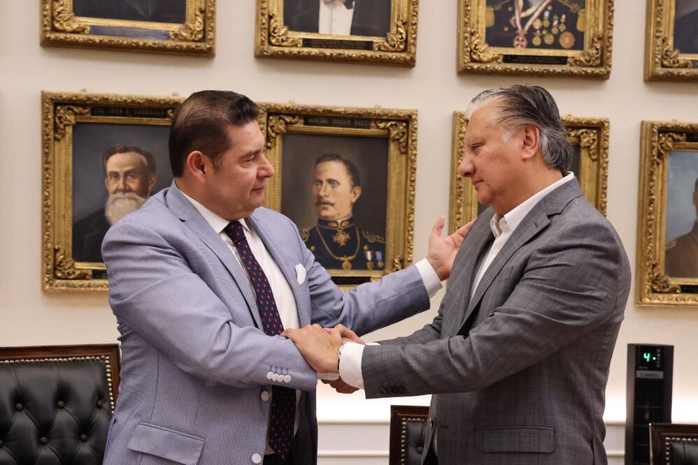 Alejandro Armenta se reunió con diputados locales y presidentes municipales electos de Movimiento Ciudadano | Foto: Especial