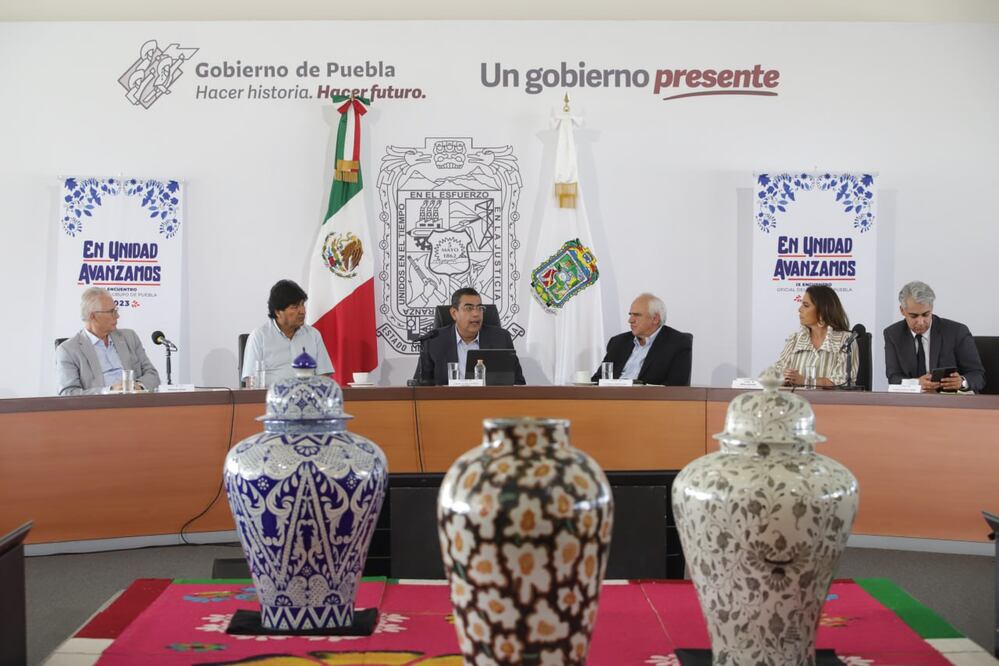 Expresidentes latinoamericanos estuvieron presentes en la rueda de prensa del Grupo Puebla | Agencia Es Imagen para El Universal Puebla