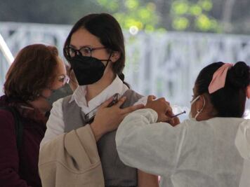 Vacuna para 15 a 17 años en Puebla. Inicia registro