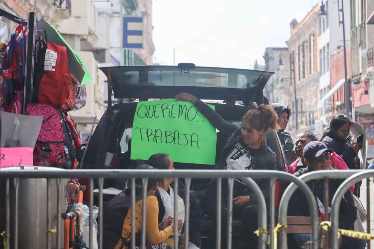 Ambulantes piden autorizar su instalación en el Centro Histórico previo al inicio de clases