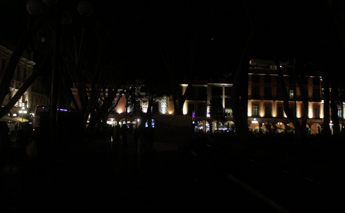 La Hora del Planeta es un apagón eléctrico voluntario que se lleva a cabo el último sábado de marzo desde el 2007 | FOTO: Agencia Es Imagen para El Universal Puebla