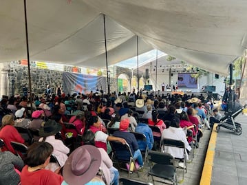 Fernando Castellanos presenta Segundo Informe de Gobierno en Calpan