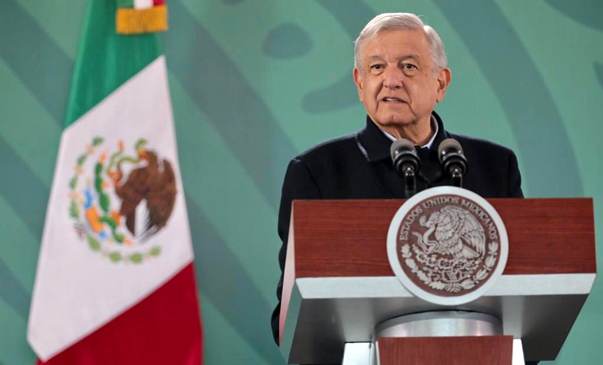 AMLO critica a Vicente Fox por llamarle “migajas” a apoyos de programas sociales