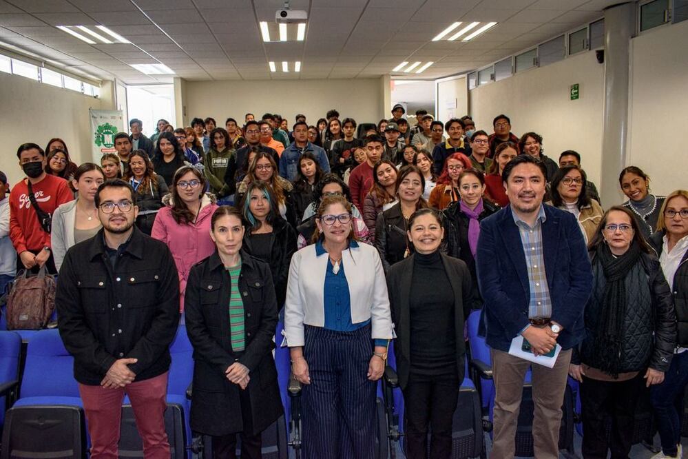 El taller se impartió a estudiantes de la Universidad Politécnica Metropolitana de Puebla | Foto: Ayuntamiento de Puebla