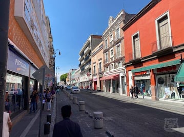 FOTOS. Así lucía la calle 4 Poniente de la ciudad de Puebla en los 70
