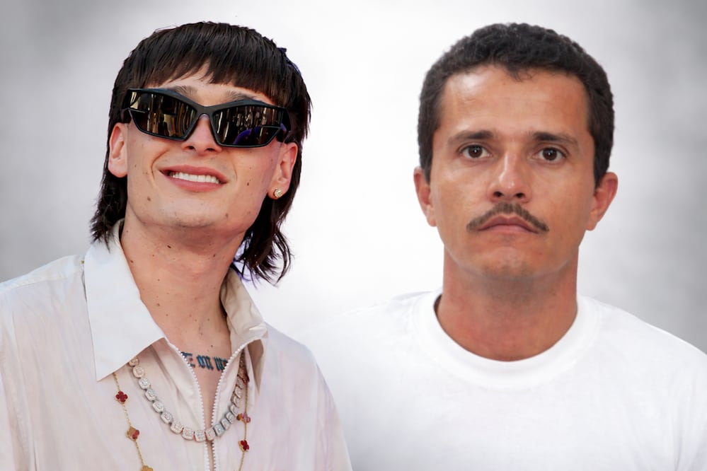 Tras la muerte de “El Mencho”, líder del CJNG, Peso Pluma fue criticado por internautas | Foto: ChatGPT para El Universal Puebla / Billboard