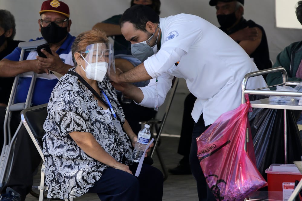 Secretaría de Salud pide a las personas vacunadas seguirse cuidando  Imagen: Agencia Enfoque