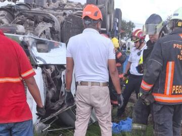 Accidente en la carretera Amozoc-Oriental deja 3 muertos, incluidos dos menores de edad